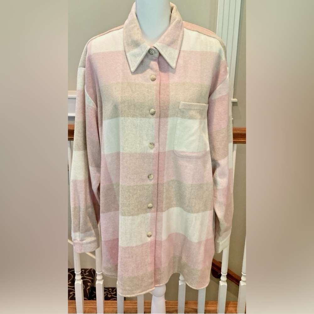 COLDWATER CREEK WOOL BLEND BUTTON DOWN SHIRT 22” PTP